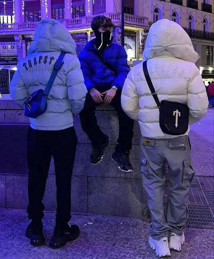 TRAPSTAR ダウンジャケット BABY BLUE