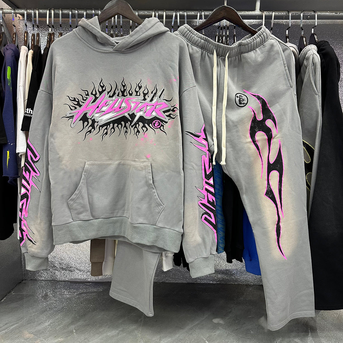 HELLSTAR セットアップ (プレミア品質)