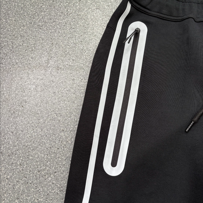 Techfleece パーカー