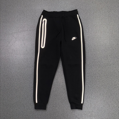 Techfleece パーカー