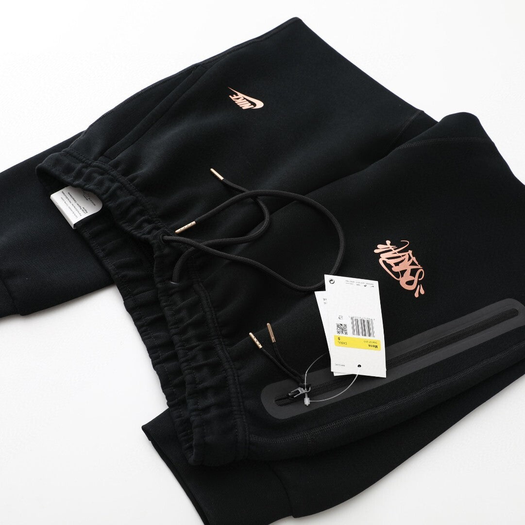 Syna Techfleece セットアップ